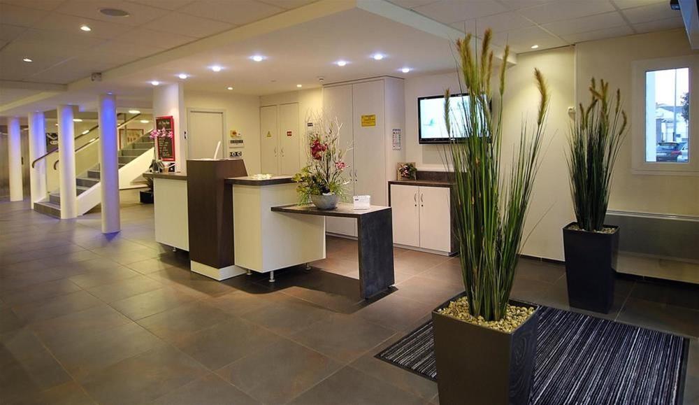 Hotel Kyriad La Rochelle Centre Ville Экстерьер фото